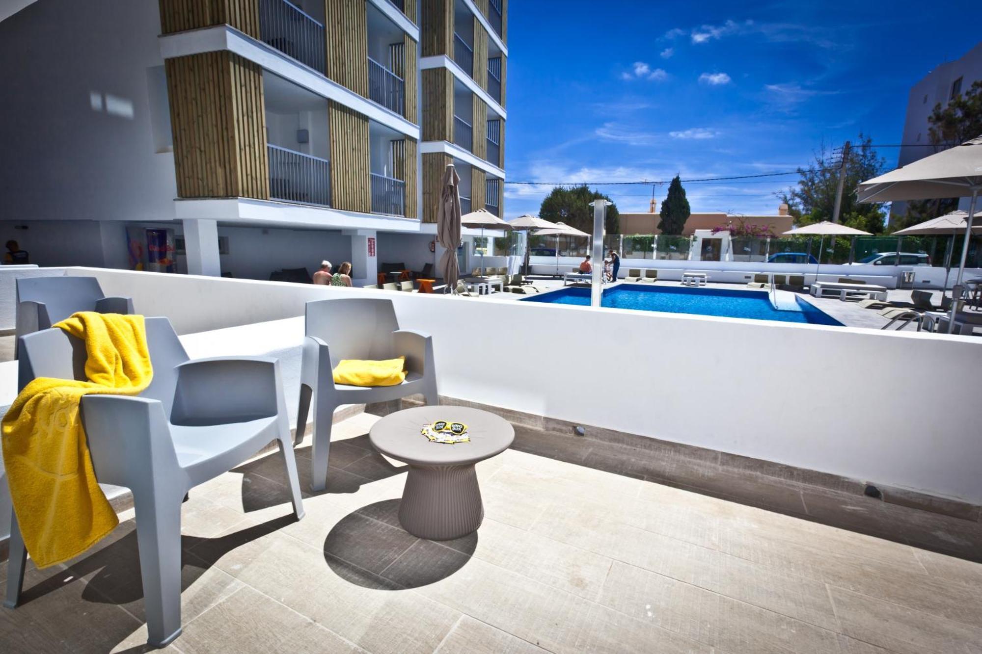 Ryans Ibiza Apartments - Only Adults Camera foto