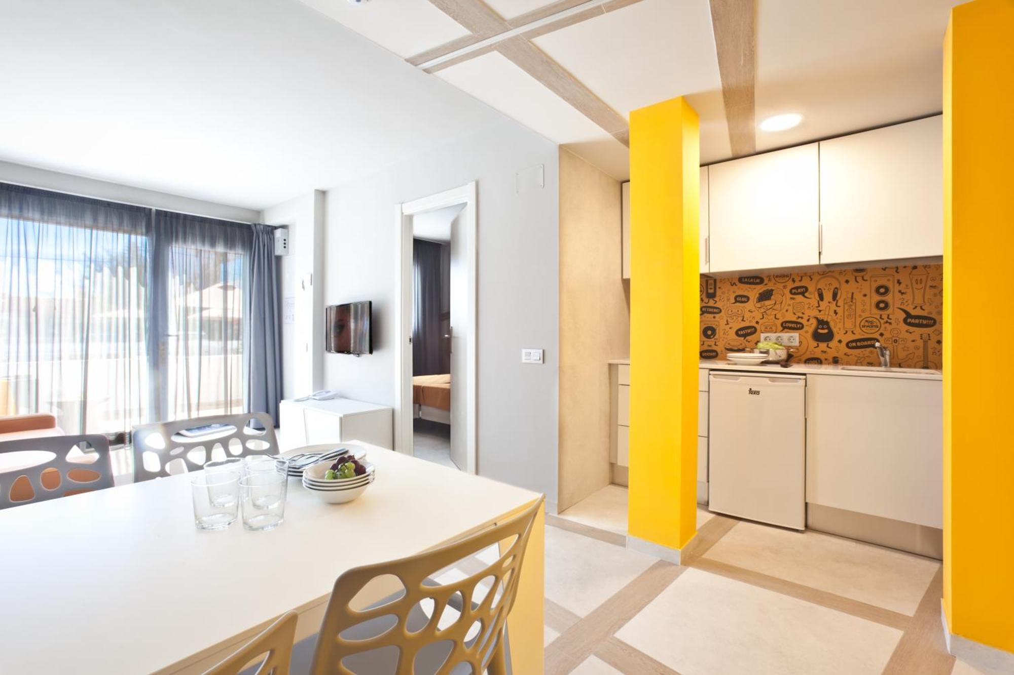 Ryans Ibiza Apartments - Only Adults Camera foto