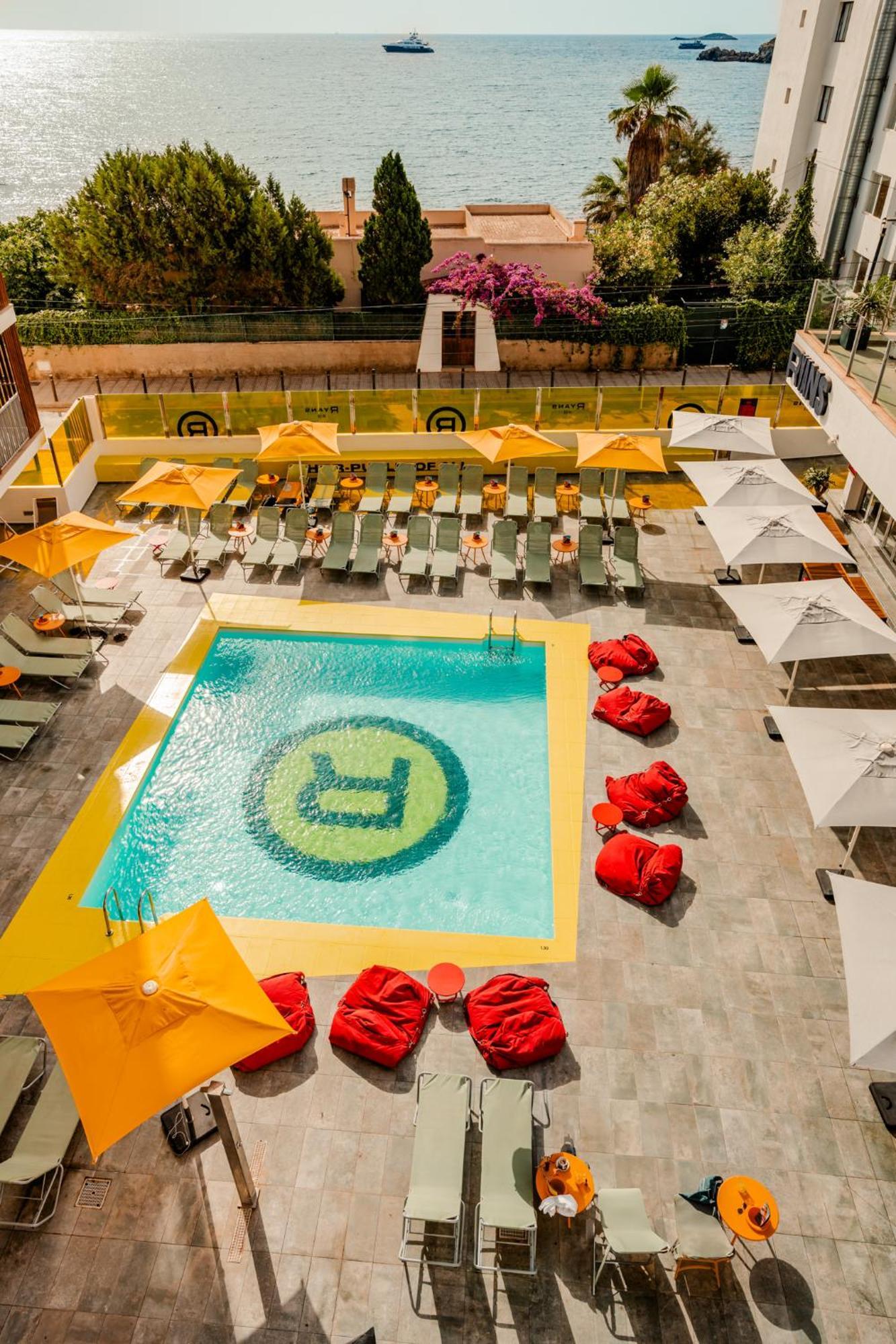 Ryans Ibiza Apartments - Only Adults Esterno foto