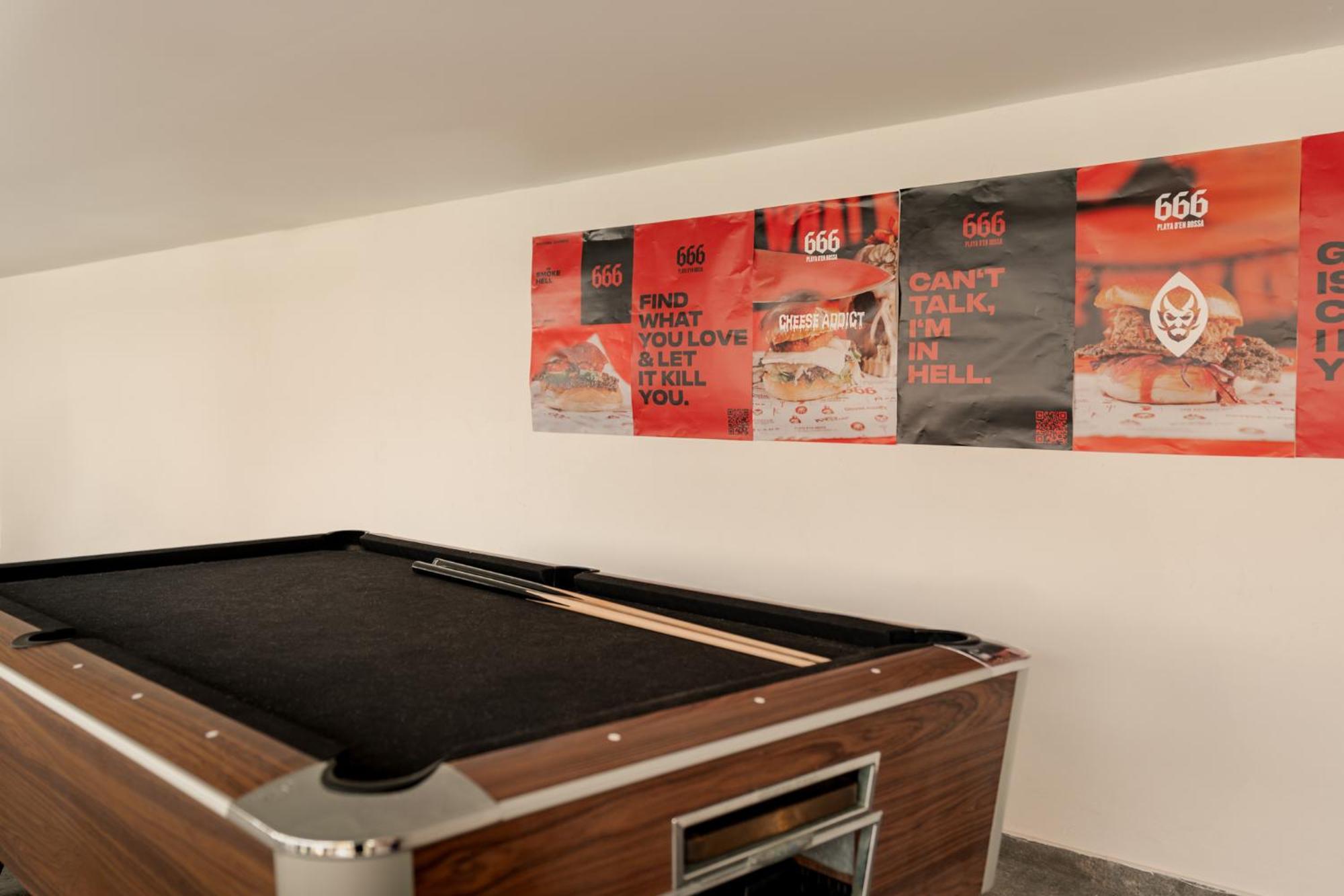 Ryans Ibiza Apartments - Only Adults Esterno foto