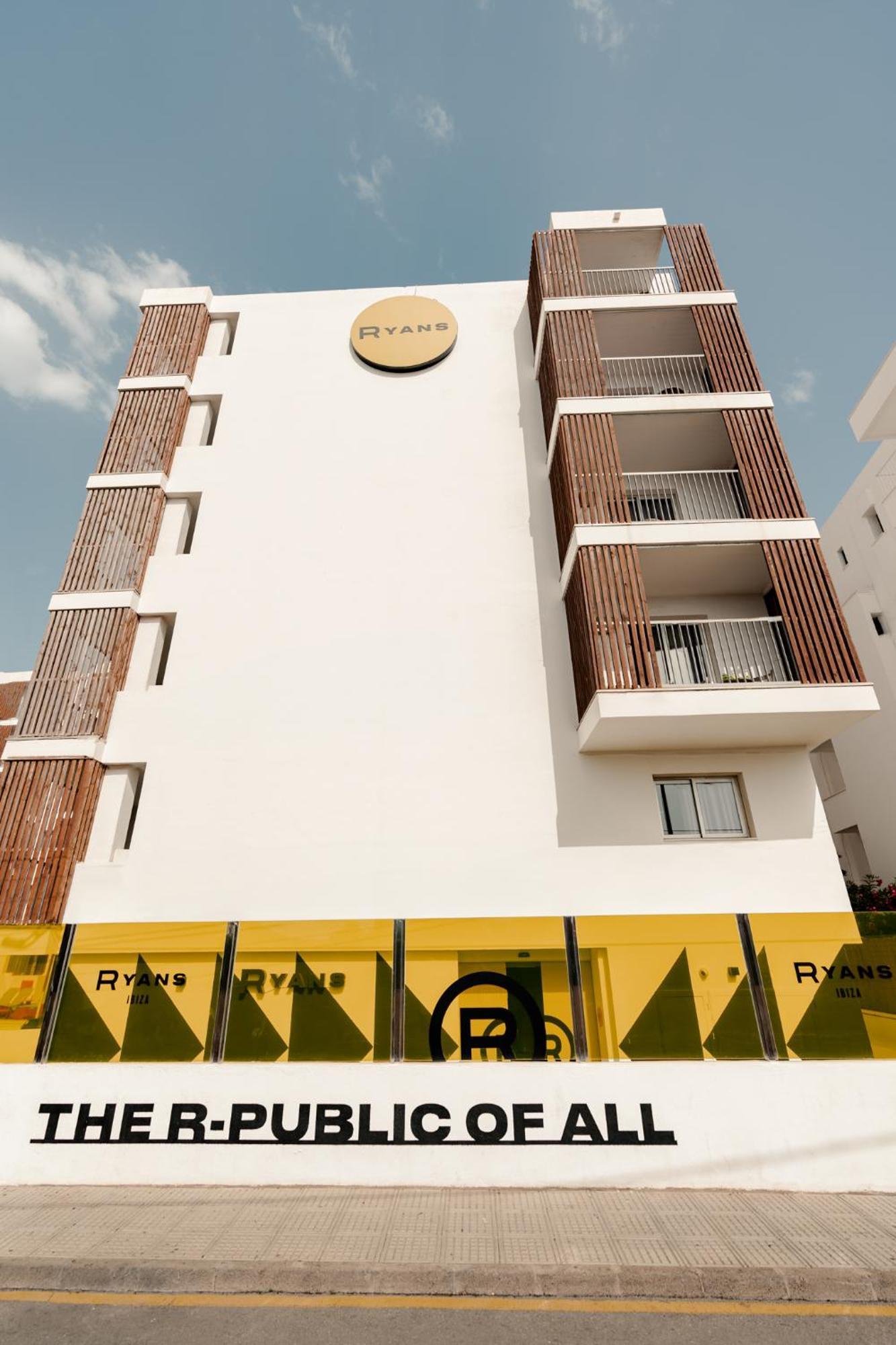 Ryans Ibiza Apartments - Only Adults Esterno foto