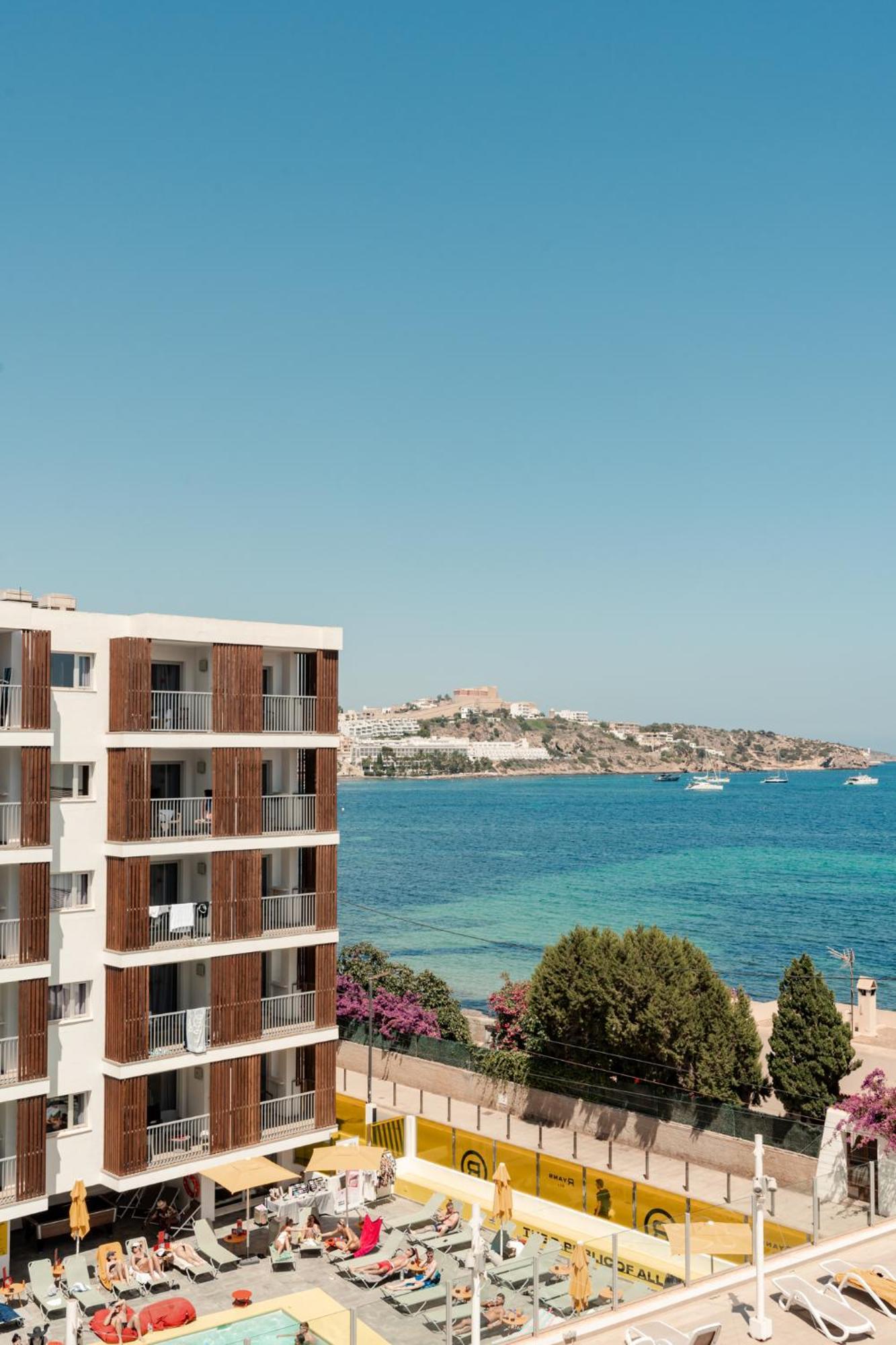 Ryans Ibiza Apartments - Only Adults Esterno foto
