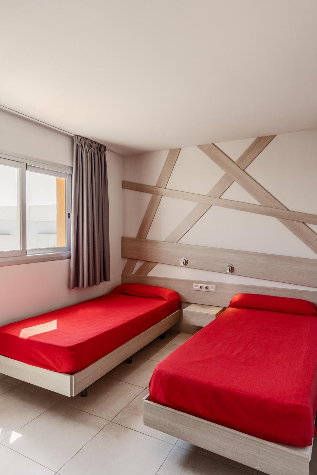 Ryans Ibiza Apartments - Only Adults Esterno foto